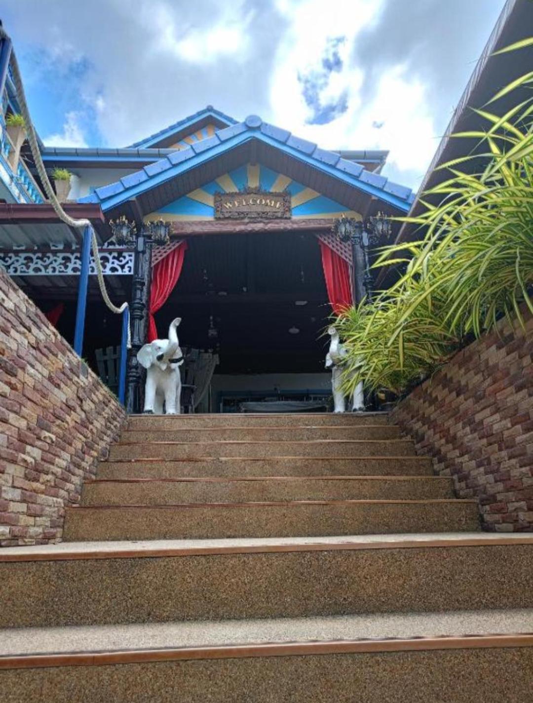 Patong Sunbeach Mansion Εξωτερικό φωτογραφία