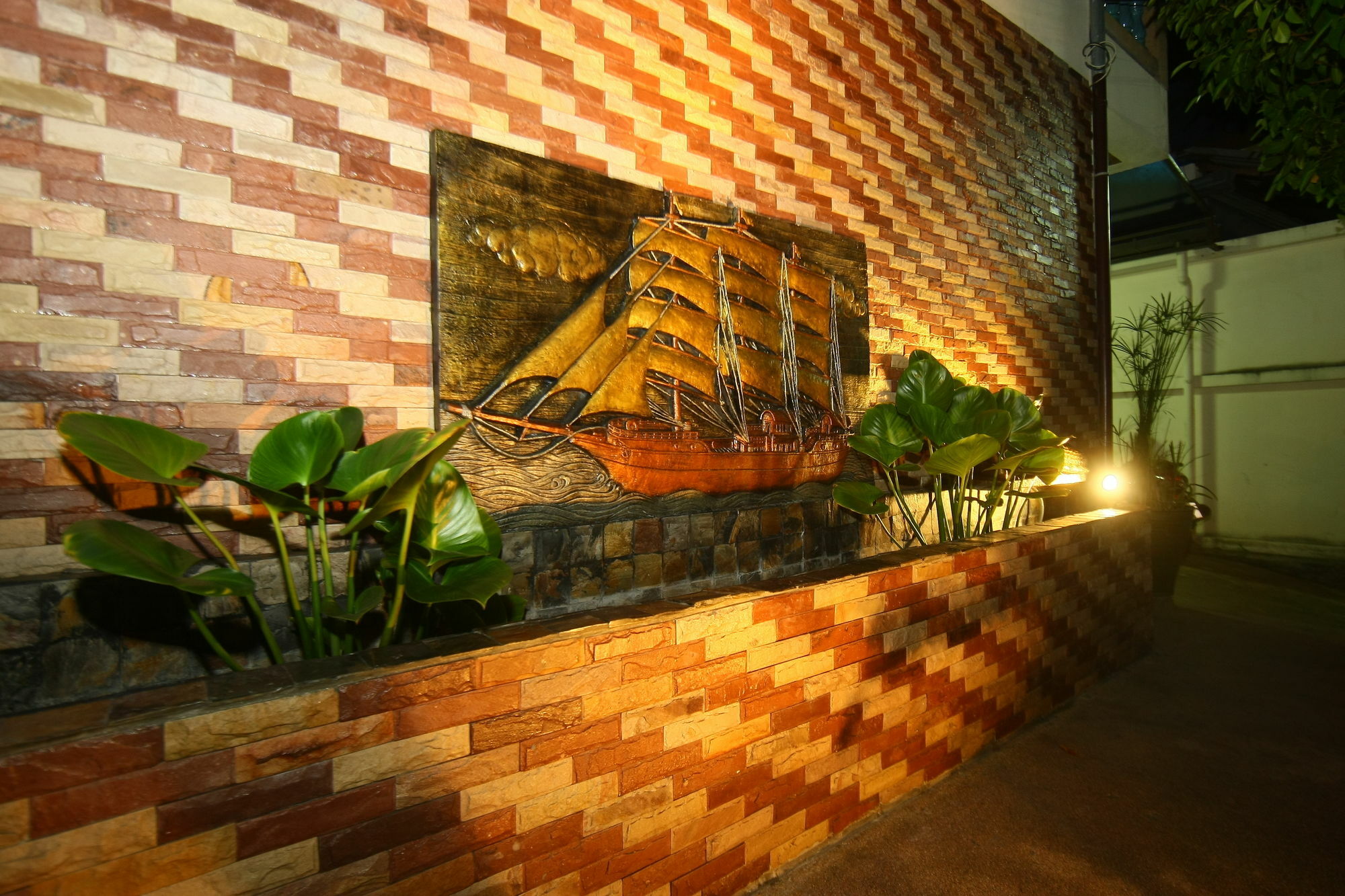 Patong Sunbeach Mansion Εξωτερικό φωτογραφία