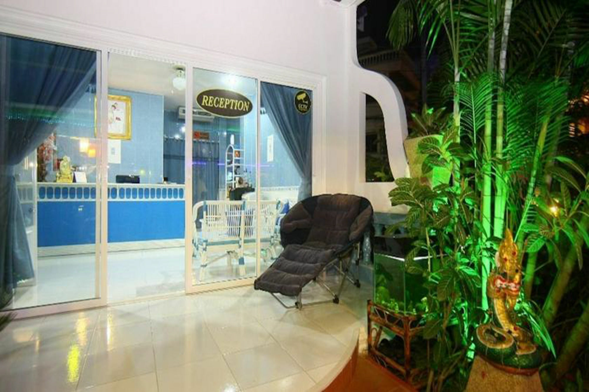 Patong Sunbeach Mansion Εξωτερικό φωτογραφία